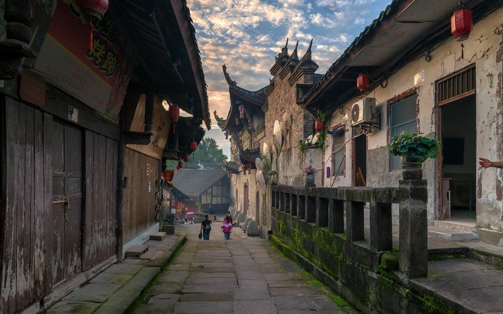 卫生间经常很臭怎么办-专业有问必答平台
